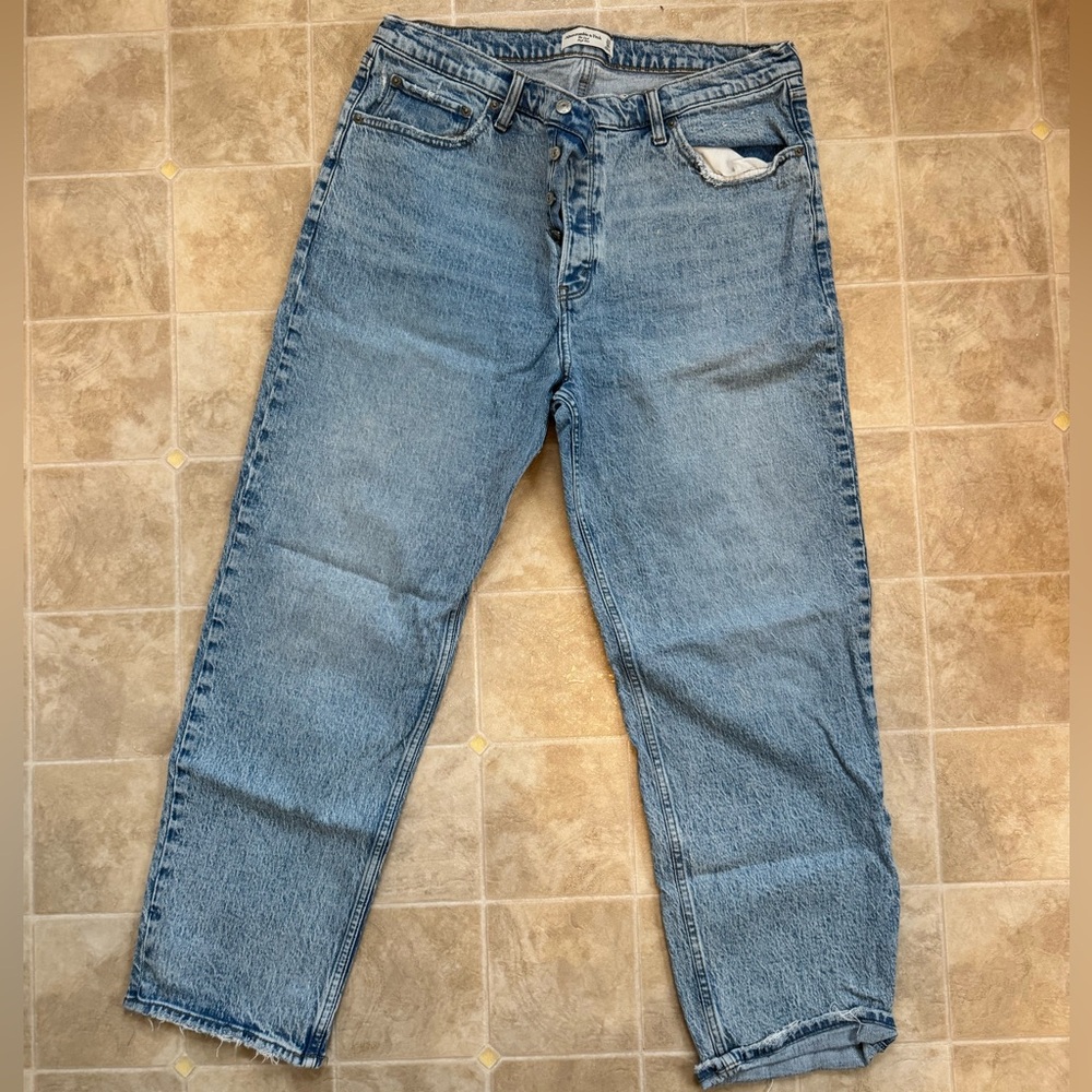 Abercrombie & Fitch Light Blue High Rise Women's Jeans